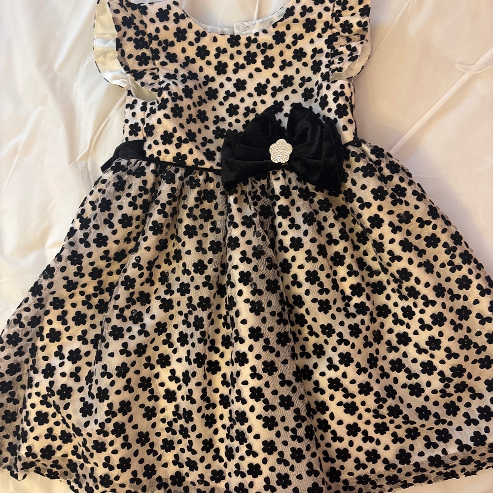 Beautiful occasion dress :)